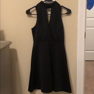LITTLE BLACK DRESS-NWT-FIT FLARE